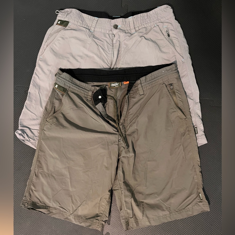 Lot of 2 Howler Bros brand shorts - size 36